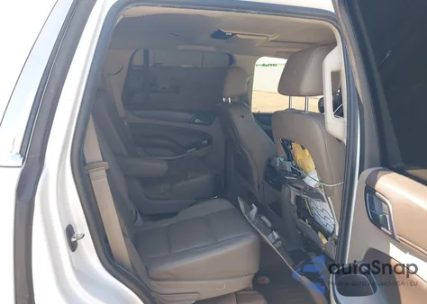 2016 Chevrolet Tahoe Ltz z USA, uszkodzony, nr VIN 1GNSCCKC1GR136644